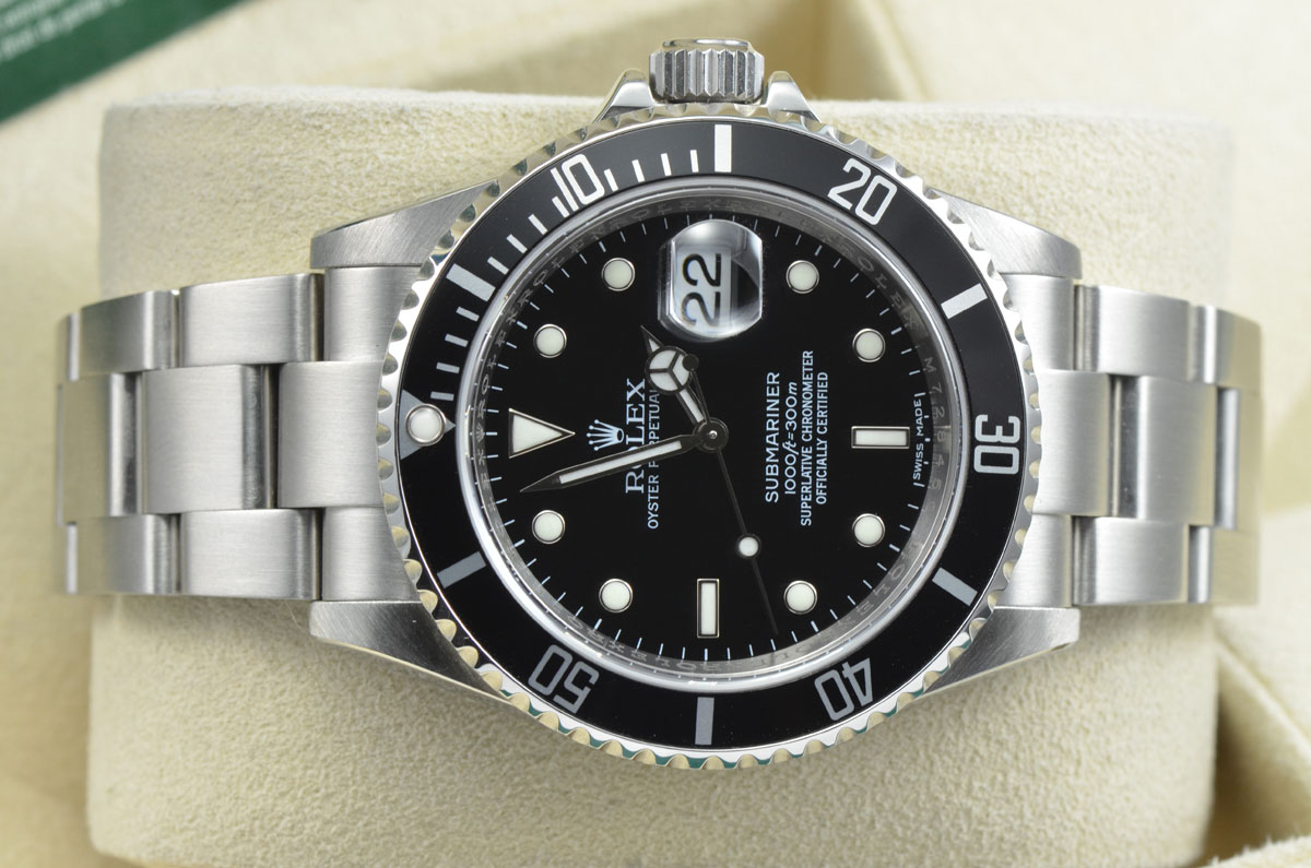 Rolex Submariner Date REHAUT Stainless Steel Automatic Oyster 16610 Watch  MSERIAL