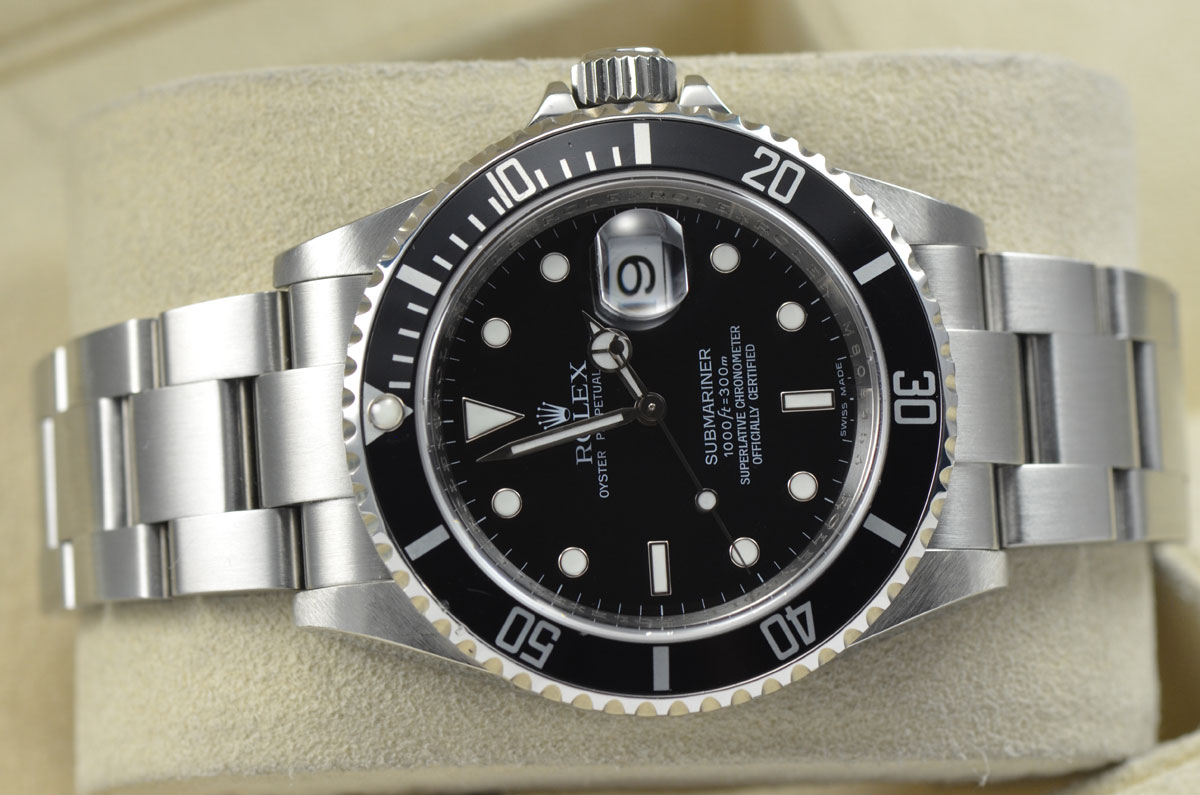 Rolex Submariner Date REHAUT Stainless Steel Automatic Oyster 16610 Watch  MSERIAL