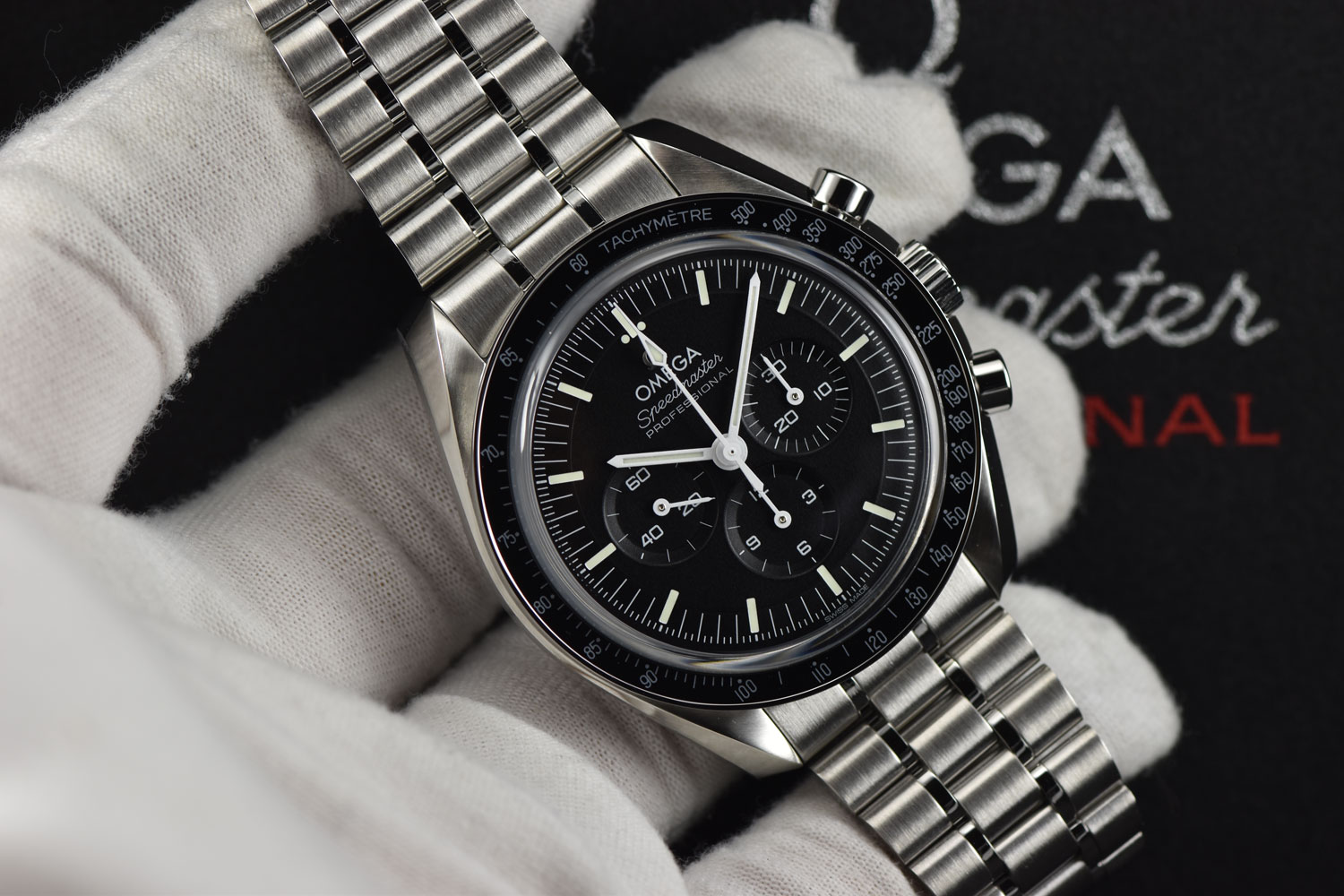 NEW 2024 Omega Speedmaster Manual Wind Moonwatch Chronograph 42MM