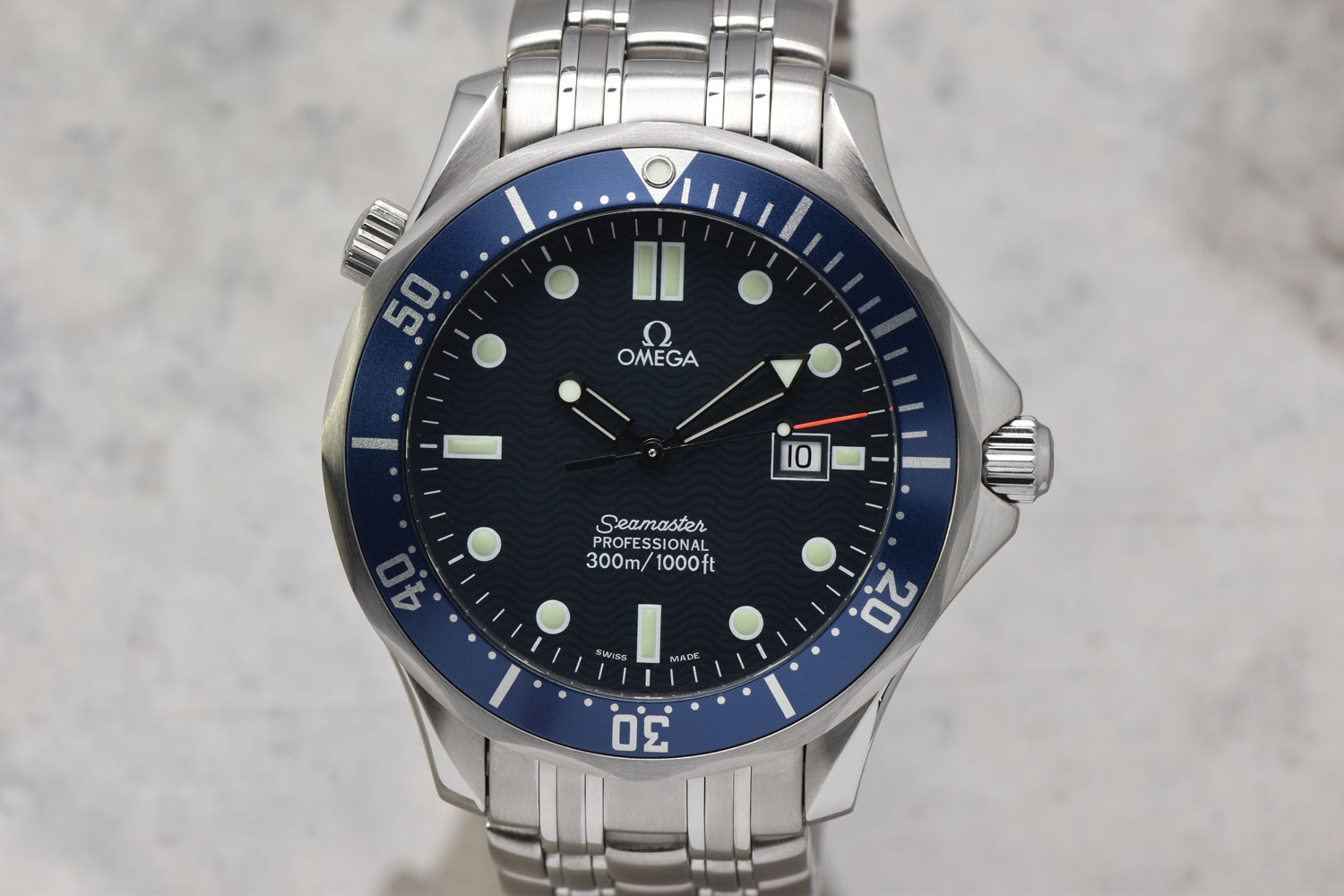 Omega seamaster professional 300m quartz best sale