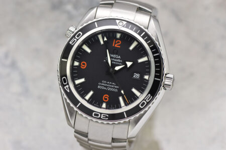 Mens Omega Planet Ocean XL 45.5MM Automatic Black Dial Orange Numerals Watch 2200.51.00 B+P #6109